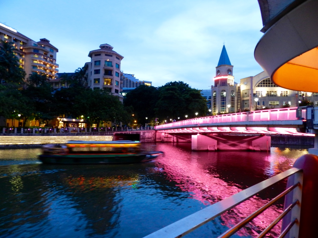 River Cruise Singapore at Clarke Quay